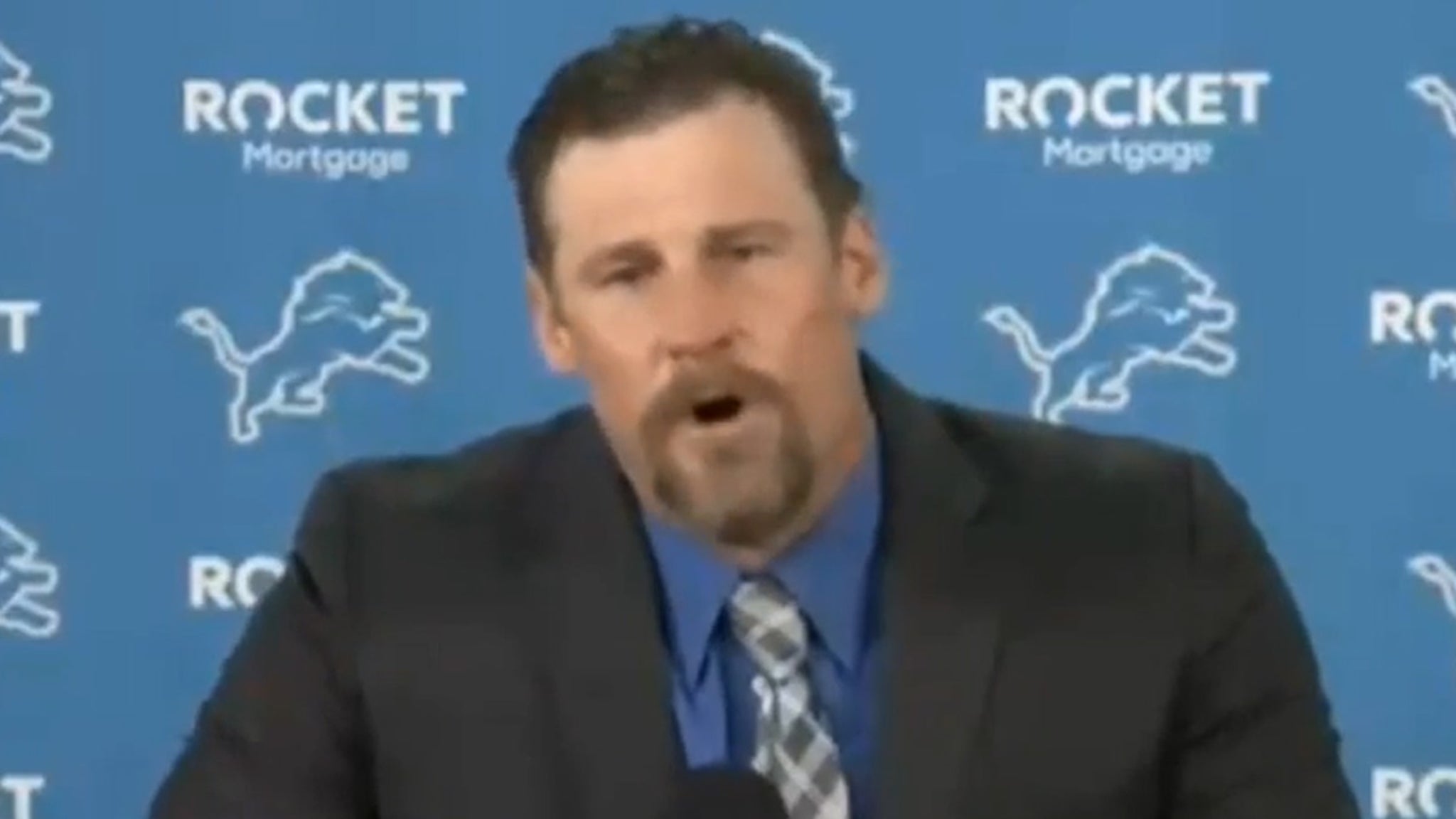 New Lions Coach Dan Campbell Gives Fiery Intro Speech, We'll Bite Off