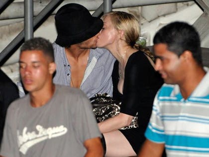 Madonna and Jesus Luz