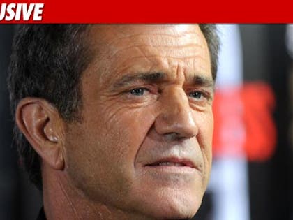 0816_Mel_Gibson_EX_Getty_02