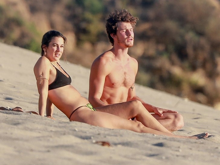 Singer Shawn Mendes spotted at the beach with speculated new girlfriend