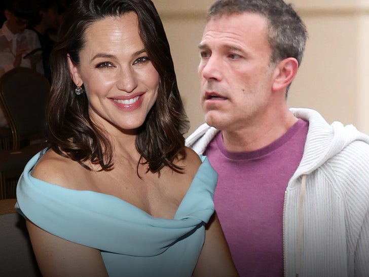 Jennifer Garner Still Dating John Miller, Not Getting Back With Ex Ben Affleck