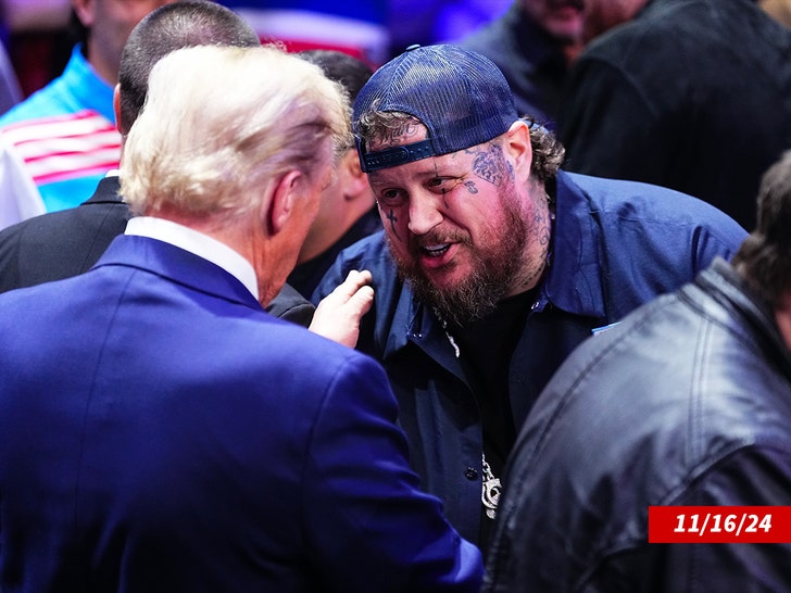 donald trump and jelly roll shake hands 2024 getty 1