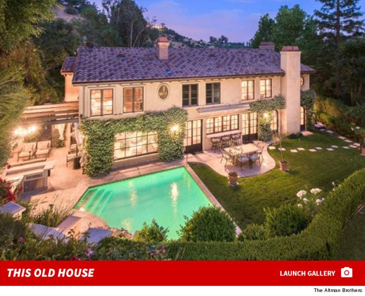 Kim Kardashian's Starter Home With Kris Humphries For Sale