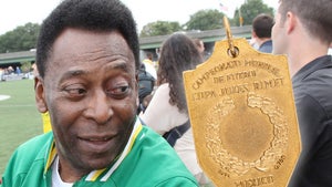 Pele -- World Cup Medal Sells For $500k!!