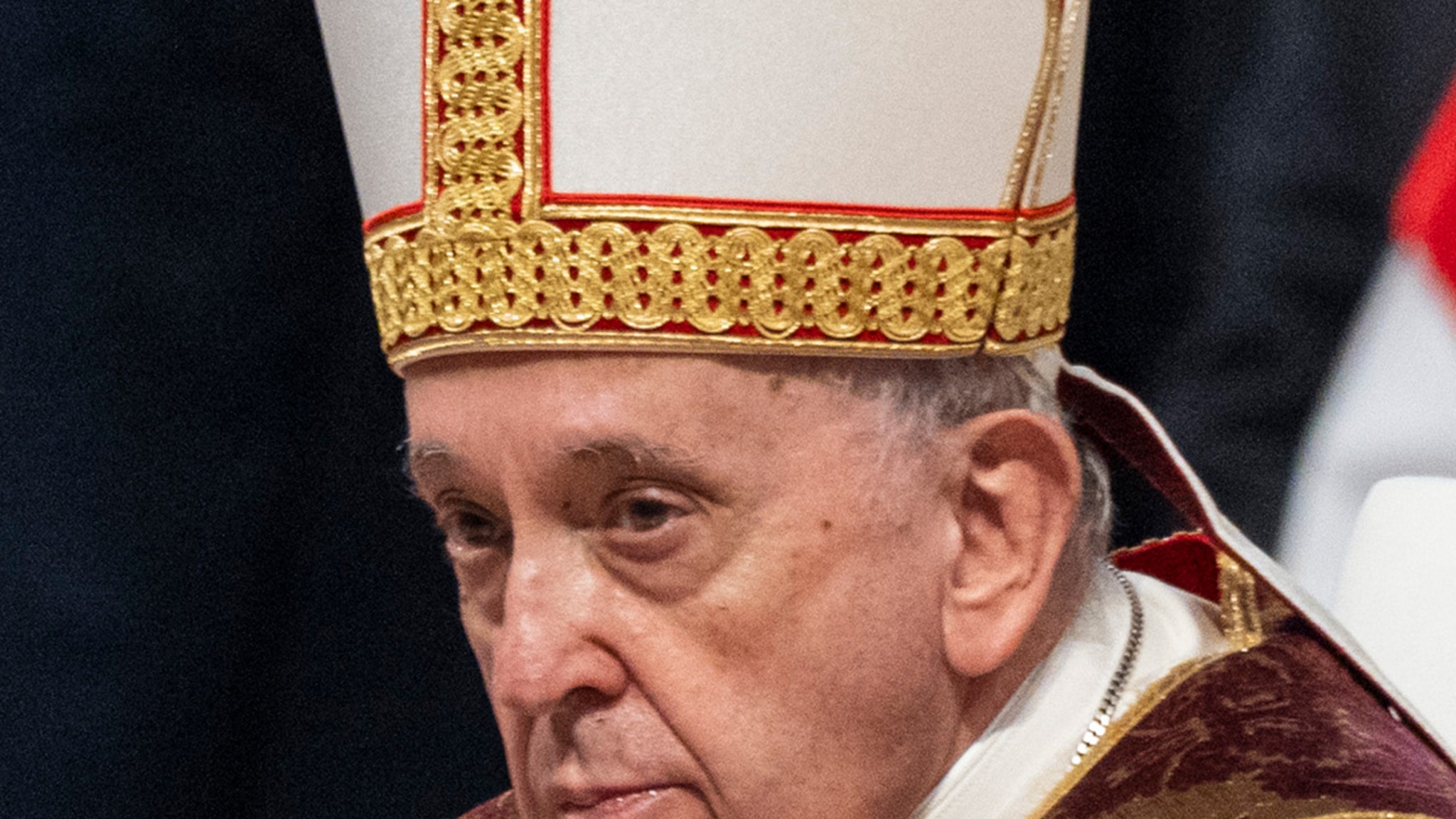 Pope Francis says abortion is like 'hiring a hitman'