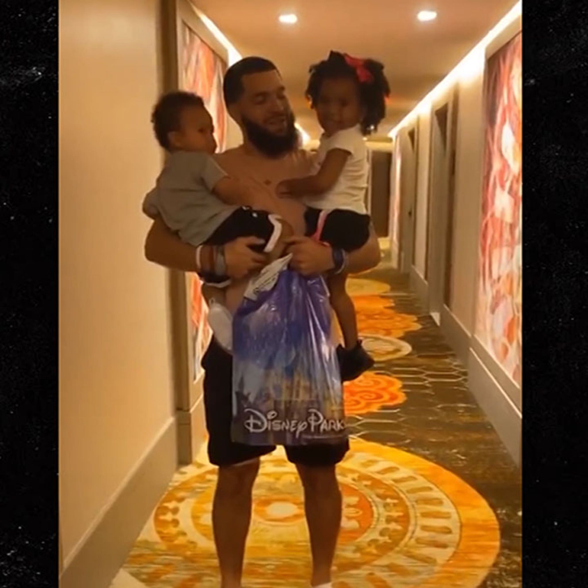 Fred VanVleet shares adorable moment with daughter after win vs