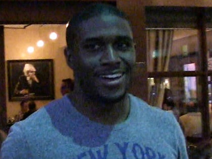 041113_reggie_bush