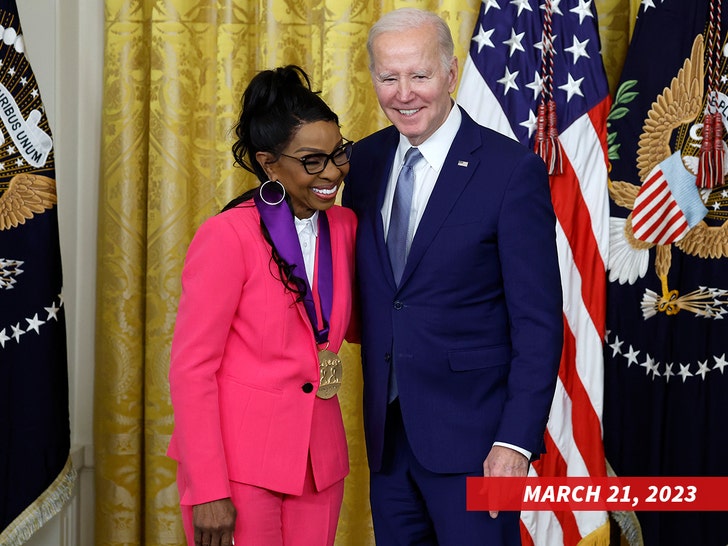 56d30e4078394fb8901df01364837b10 md | Gladys Knight Demands Meeting With Biden Over PPE Company, Why BTS and Not Me? | The Paradise