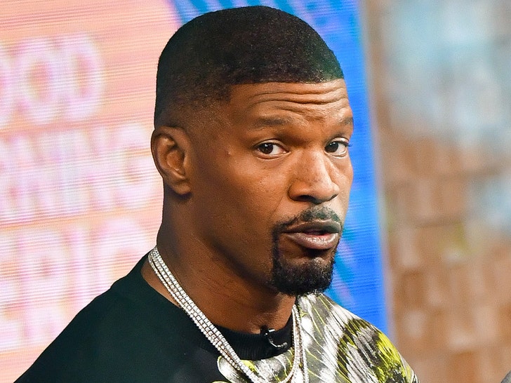 Jamie Foxx Will Address Health Scare In Upcoming One-Man Show