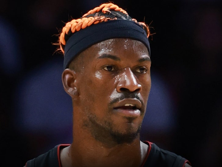 Jimmy Butler menangguhkan tanpa batas waktu setelah berjalan keluar dari baku tembak