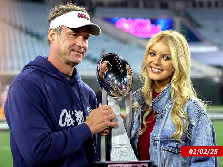 lane kiffin landry kiffin sub getty swipe