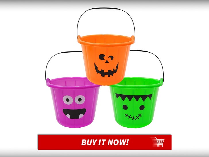 3-Pack-Halloween-Buckets-Trick-Or-Treat-Bags-And-Pails-MAIN