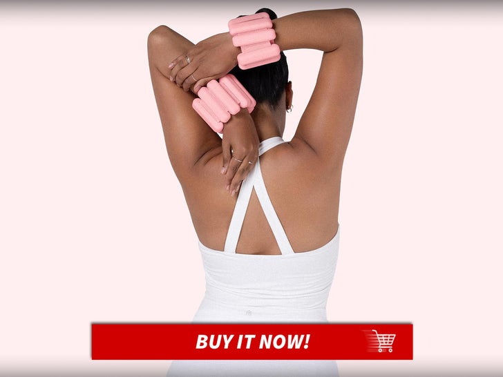 Bala-Bangles-Wrist-And-Ankle-Weights-Hot-Girl-Wlk-2.0-MAIN