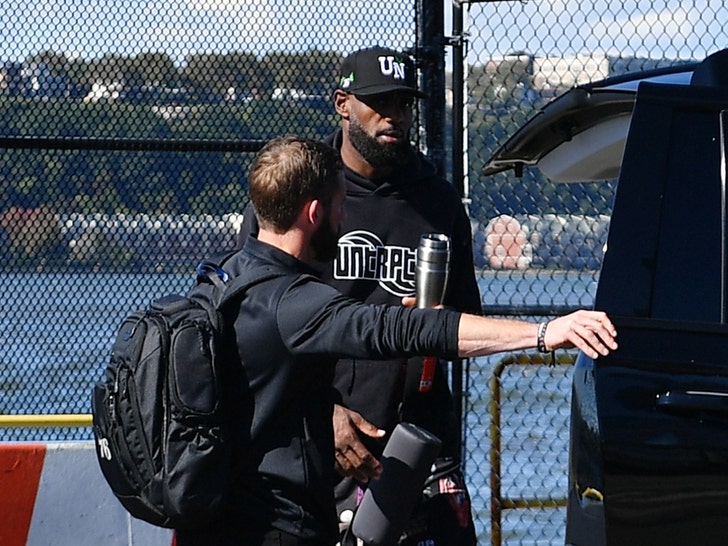 LeBron James' Helicopter Commute