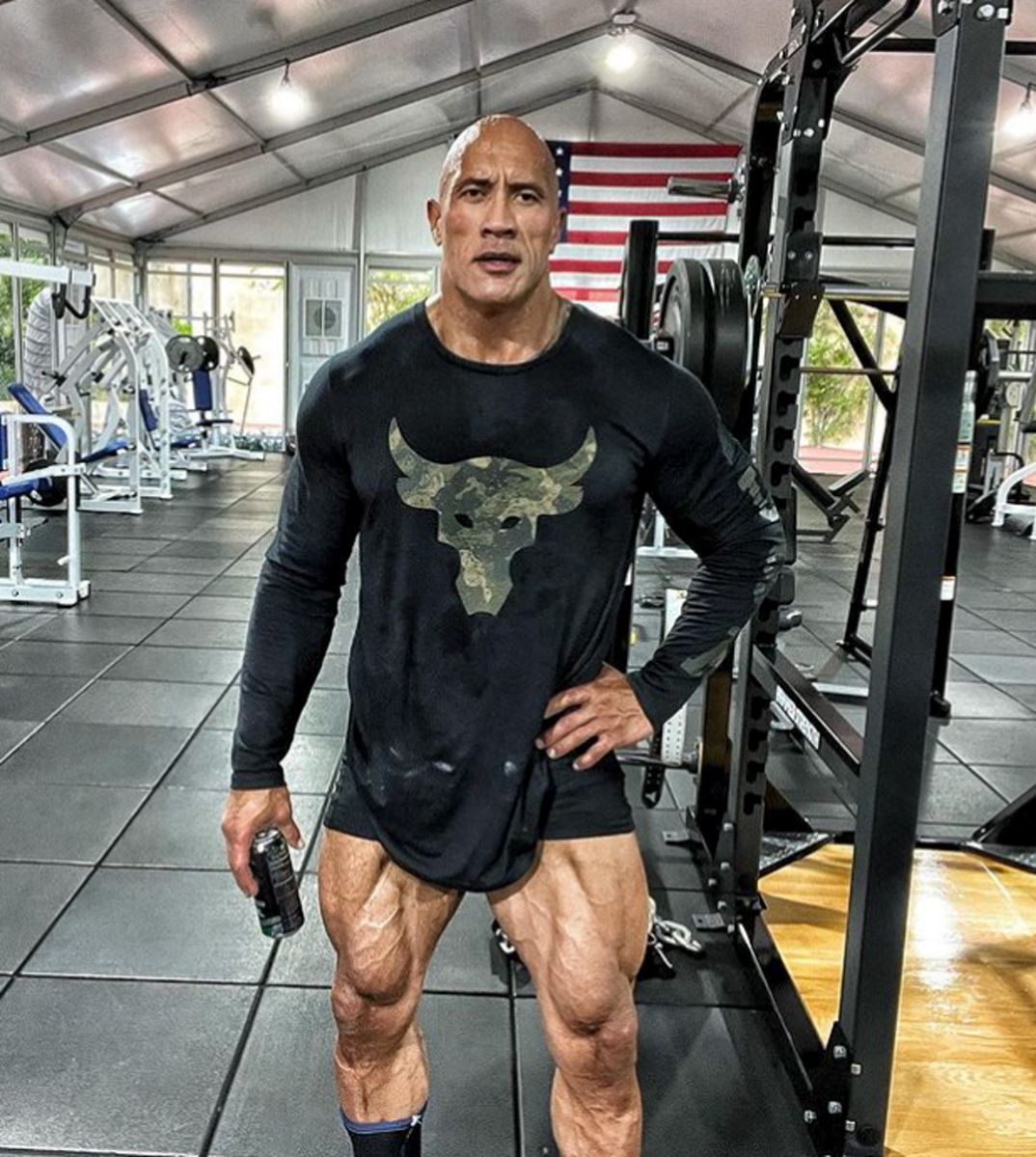 Dwayne-rock-Johnson-workout-gym-photos13