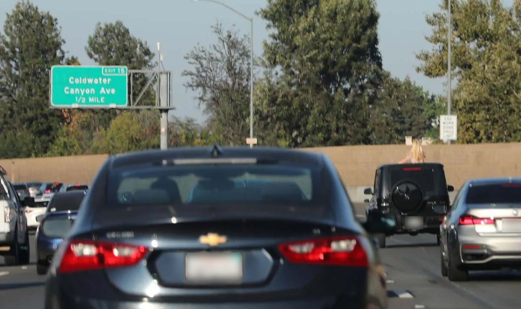 britney-spears-blurred-2