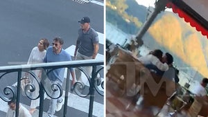 Jennifer Lopez & Ben Affleck Honeymoon In Italy, Dine On Lake Como