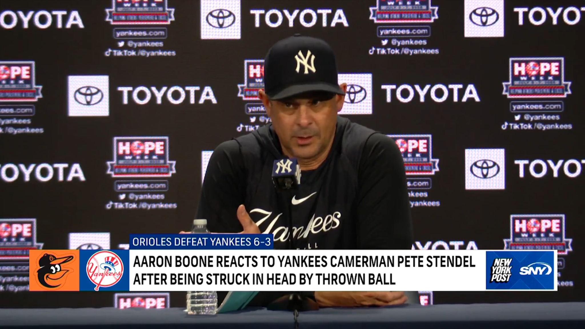 Aaron Boone On Cameraman Pete Stendel Being Hit With A Baseball