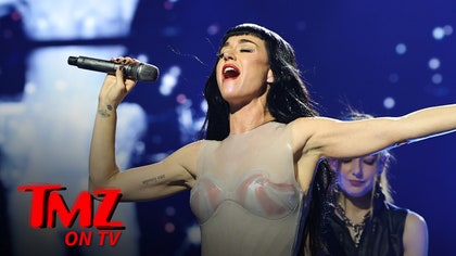 082225_katy_perry_tv_kal