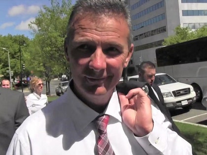 0823-urban-meyer-tmz-03