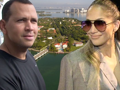 0814-jlo-arod-star-island-tmz-getty-3