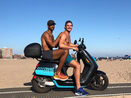 matt-james-tyler-cameron-bachelor-bffs-photos4