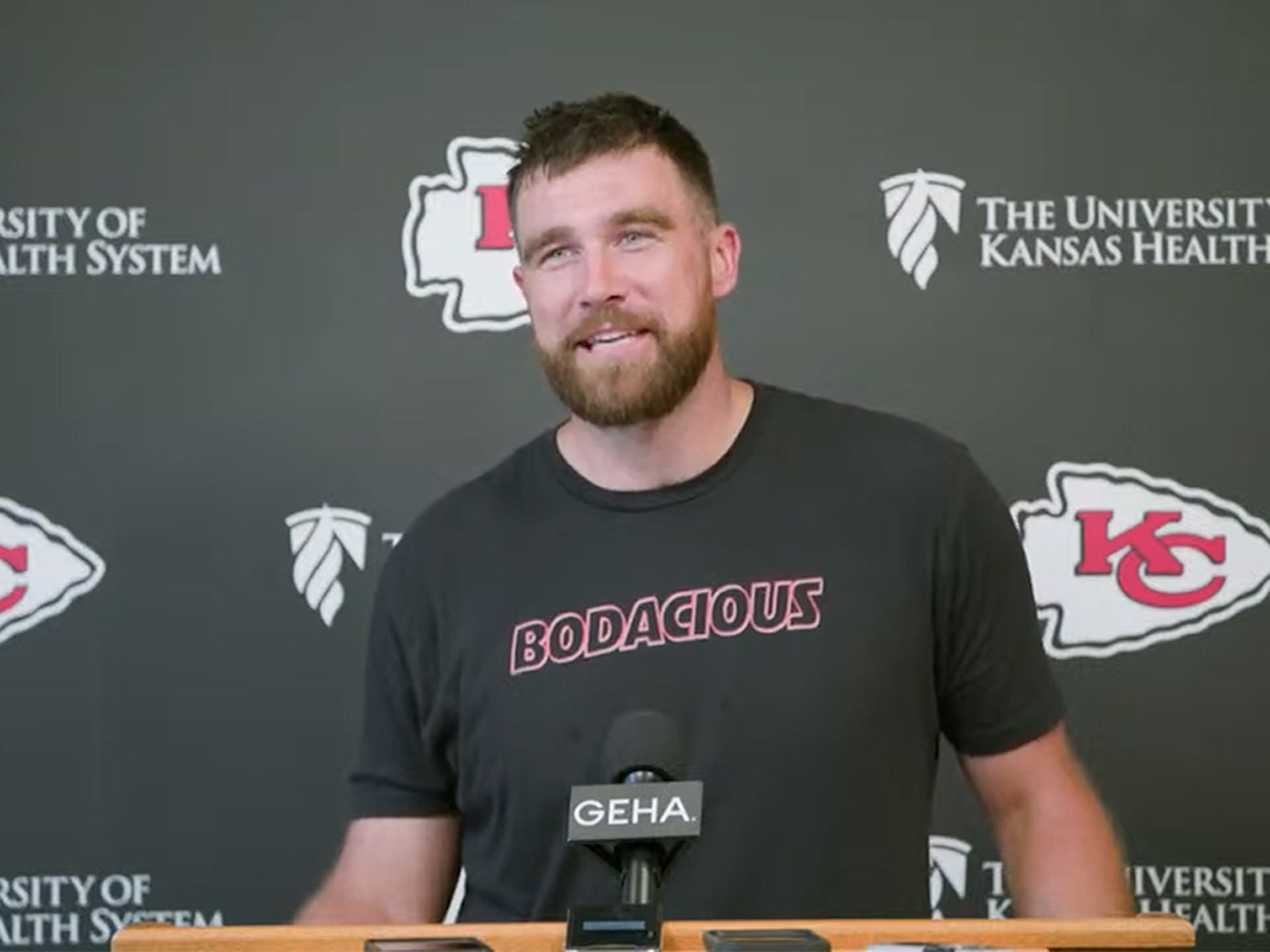 Travis Kelce Dodges Taylor Swift Cooking Question, But Confirms She Makes Mean Pop-Tart