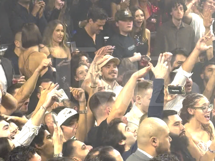 010126 brooklyn beckham sub