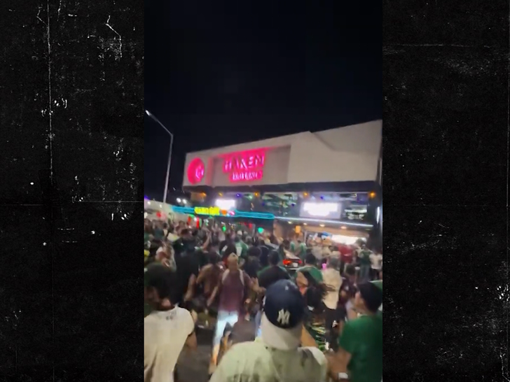 062526 car in mexico crowd sub 2