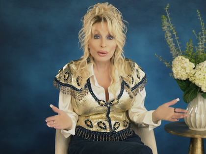 091726 dolly parton primary