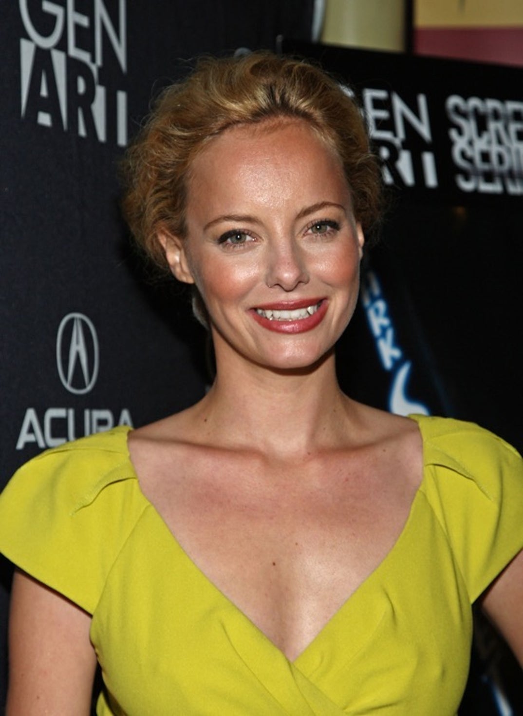 0216_bijou_phillips_06