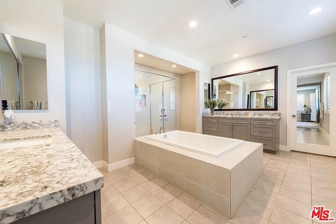 Blueface Blue Home For Sale 15