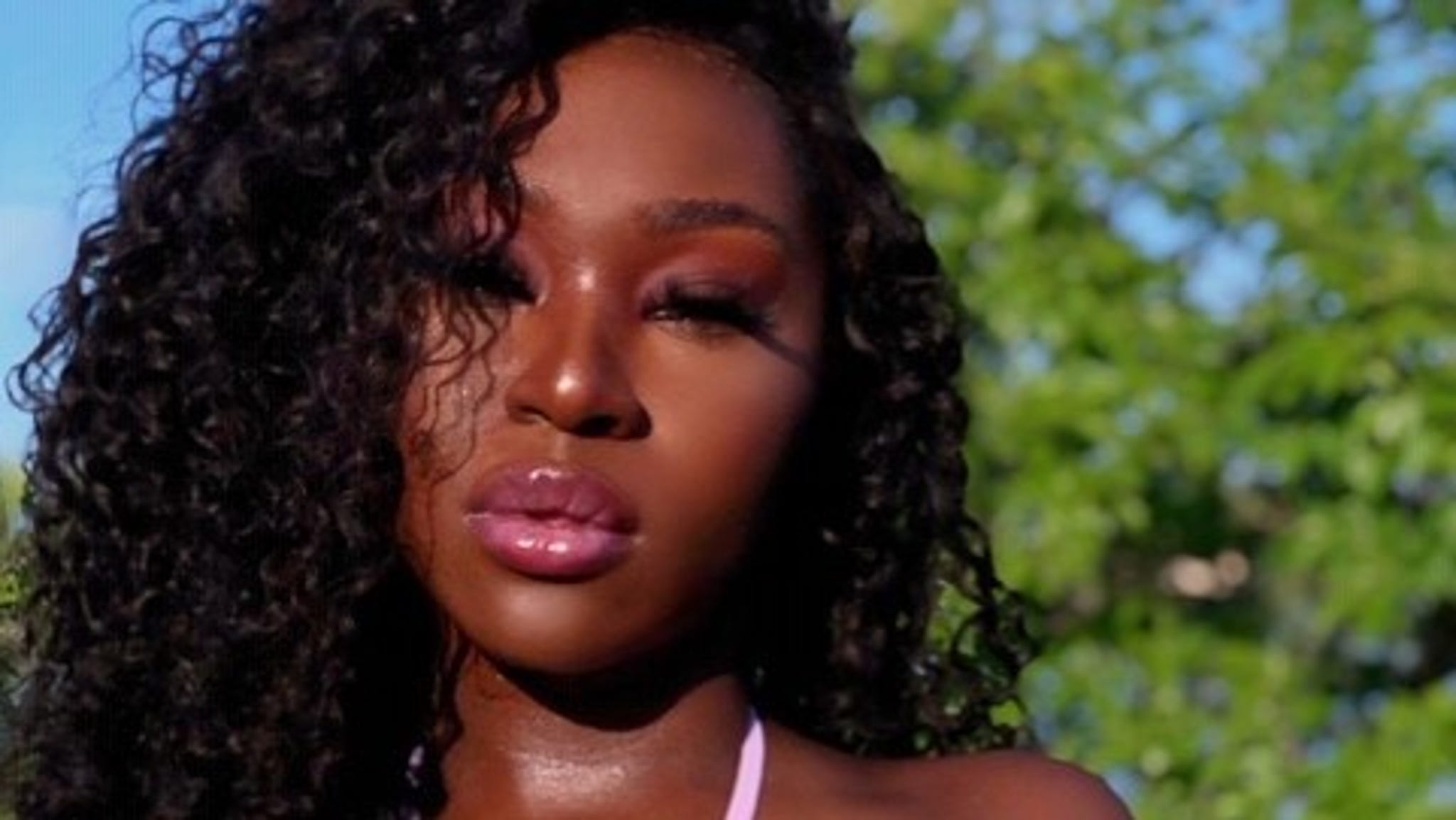 Uche Hot Bikini Pics Heatin' Up Canada, Eh?