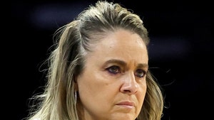WNBA Suspends Becky Hammon 2 Games For Comments About Player's Pregnancy