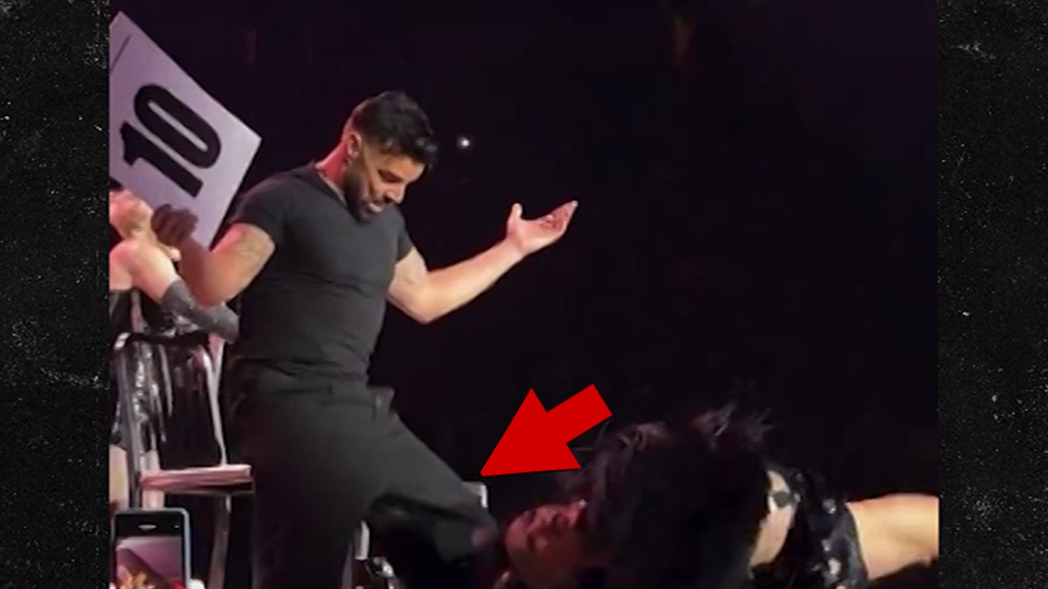Ricky Martin Appears To Get Massive…