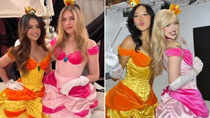 1024-Halloween-Costumes-Rather-hero