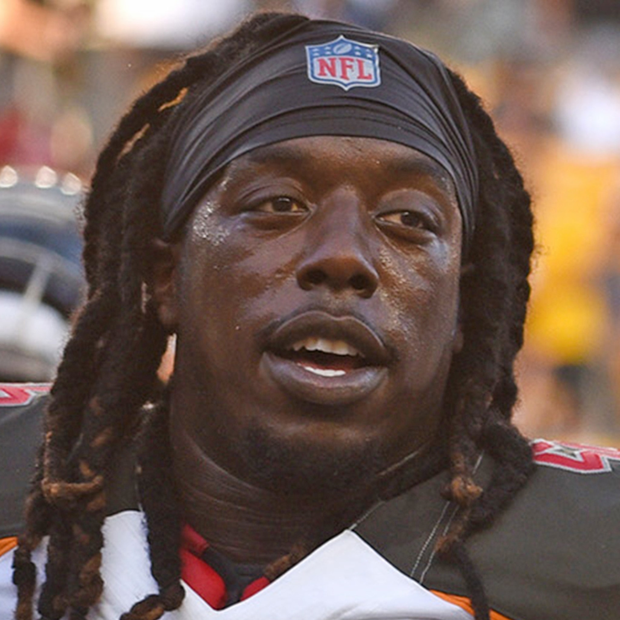 Bucs' Rakeem Nunez-Roches accused of abandoning his pet pit bull