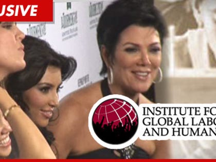 1221_kardashians_EX_05