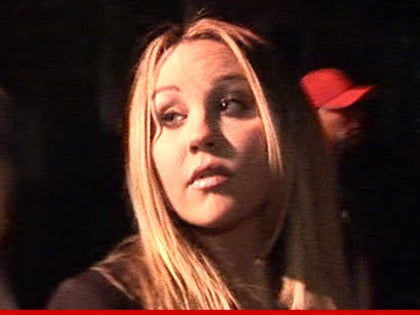 0830_amanda_bynes_tmz