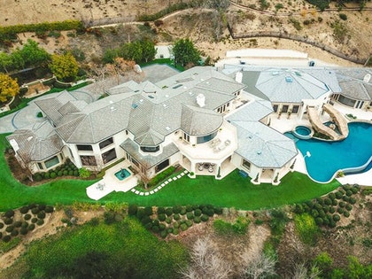 629-anthony-davis-house-zillow