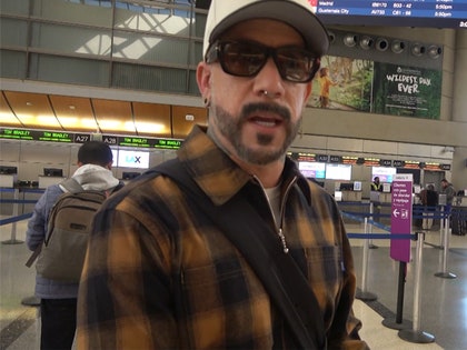 102124_aj_mclean-primary