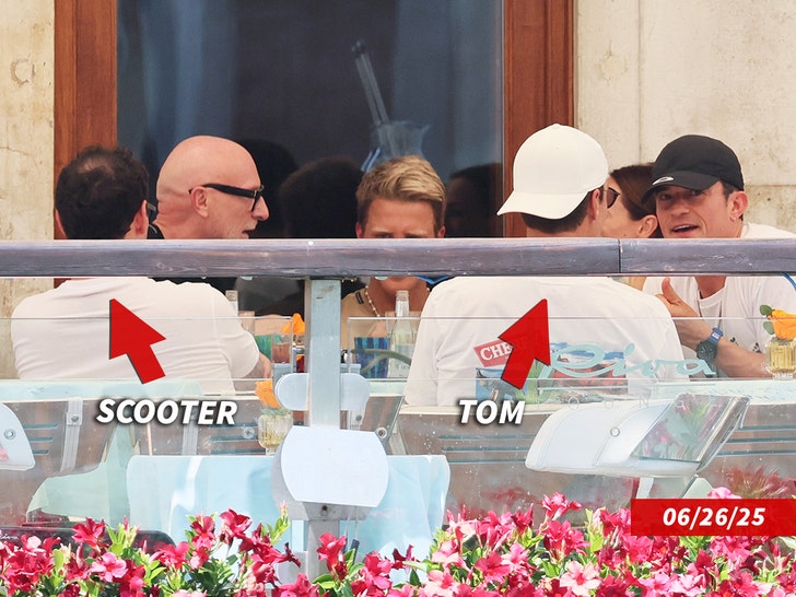 scooter-braun-tom-brady-sub-getty-1