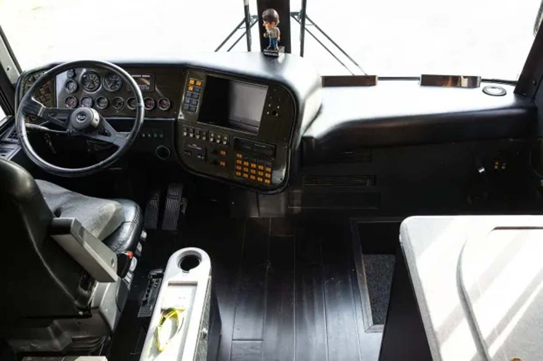 1998_prevost_marathon-xl_83-73962