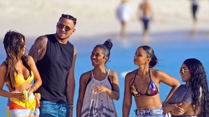 Lil' Kim, Chilli and Mya on the Beach to Shoot New VH1 TV Show in Barbados
