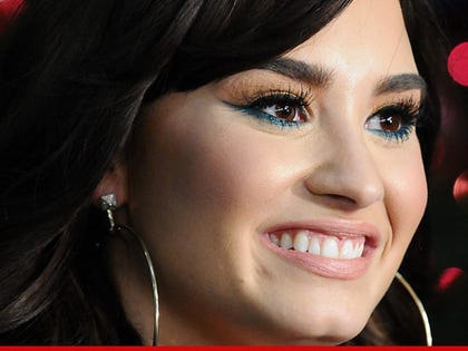 0110_demi_lovato_article