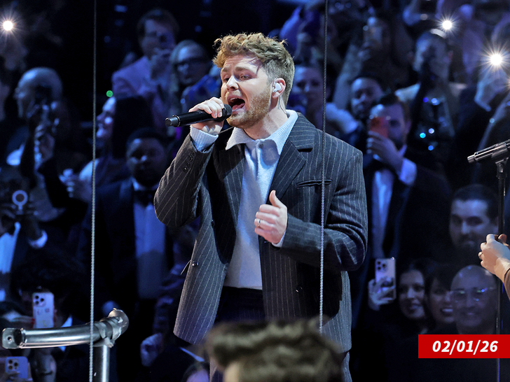 alex warren grammys getty 2