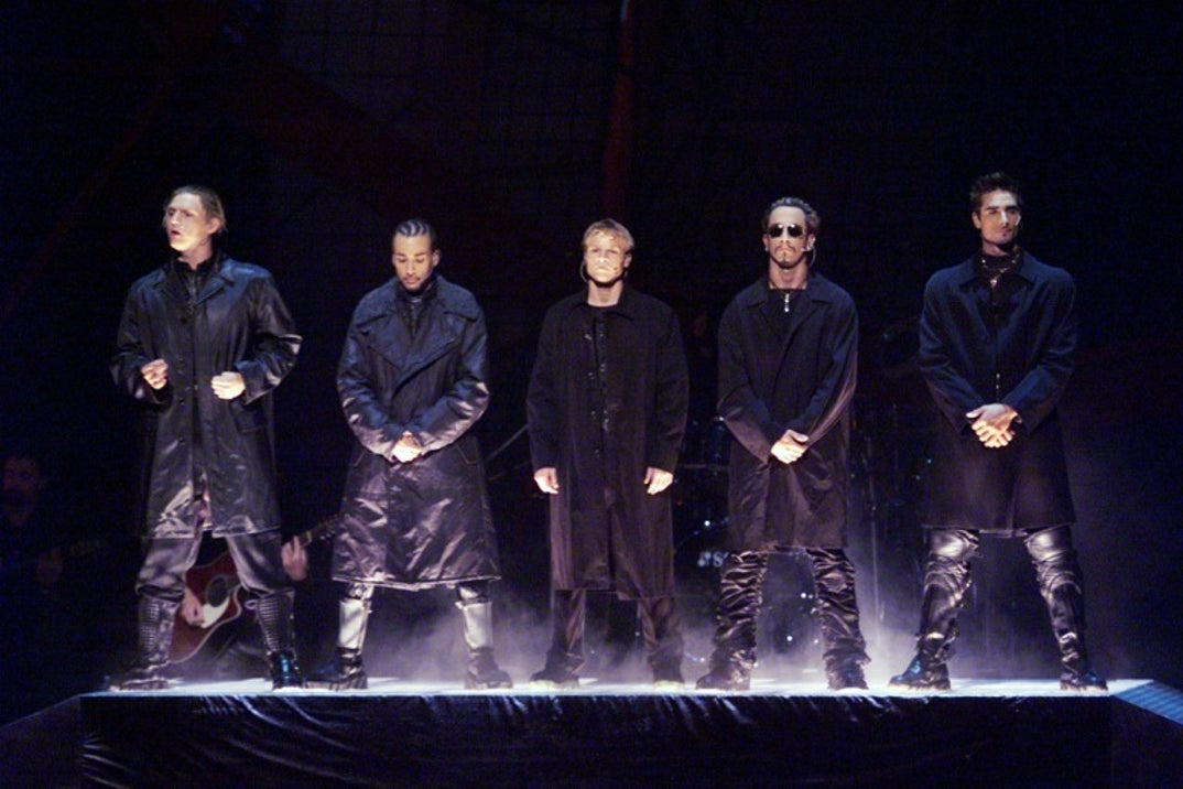 01backstreet_boys_performance_
