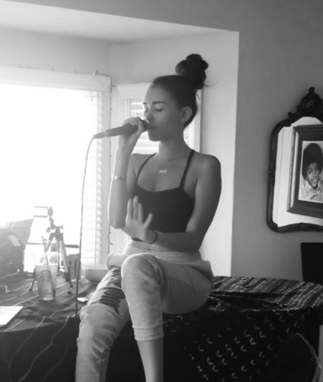 0407_madison_beer_hot_05