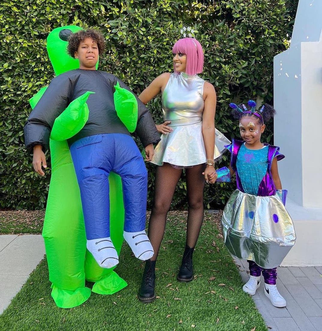 Tia Mowry