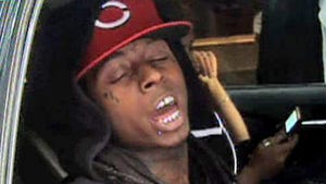 Lil Wayne -- Recovering At Home After In-flight Medical Scare
